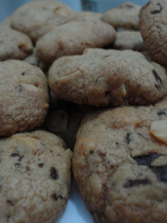 Una foto de Galletas de nueces de macadamia
