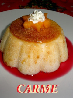 Una foto de Flan de requesón light y caqui