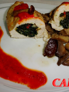 Una foto de Rollitos de pollo rellenos de espinacas
