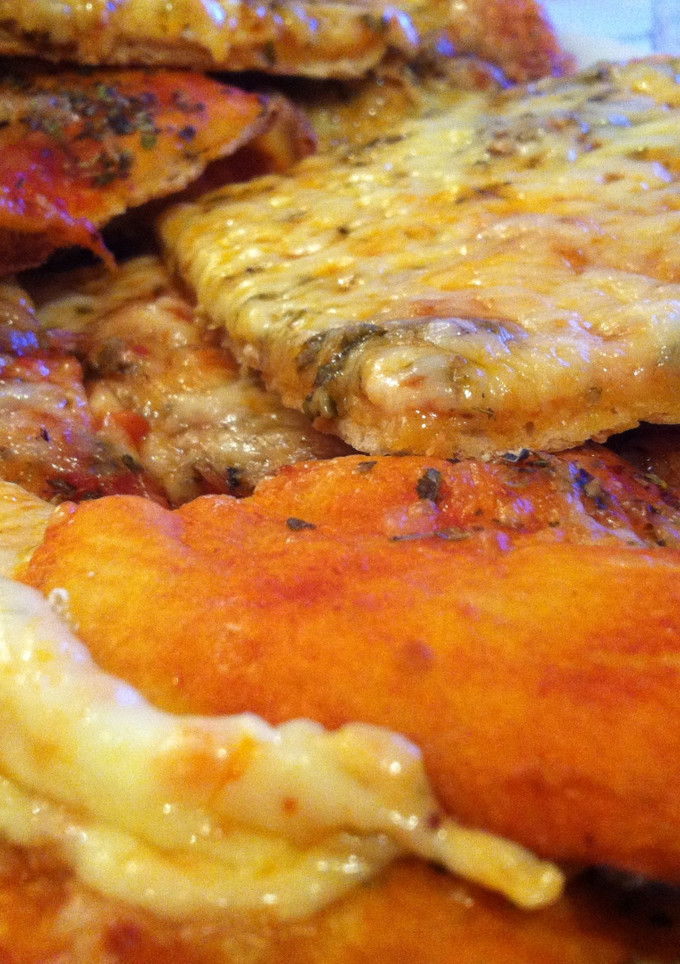 Una foto de Pizza caseras de quesos