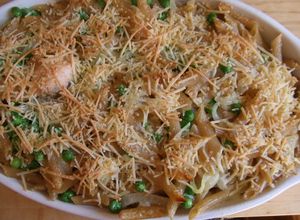 Una foto de Macarrones integrales con salmón gratinados