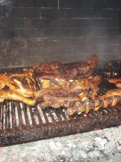 Una foto de Parrillada o asado argentino completo