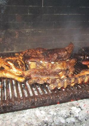 Una foto de Parrillada o asado argentino completo