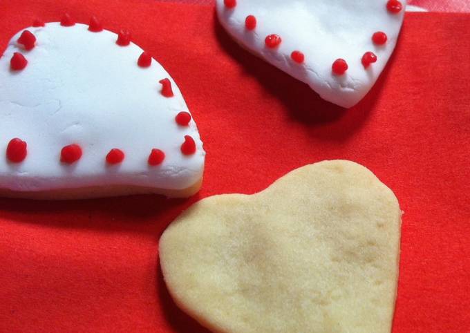 Galletas de corazón con fondant Receta de Marieta - Cookpad