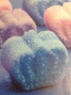 Una foto de Formas de azúcar de colores