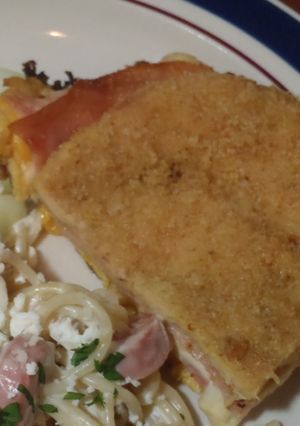 Una foto de Pechugas rellenas de jamón y queso rebozadas