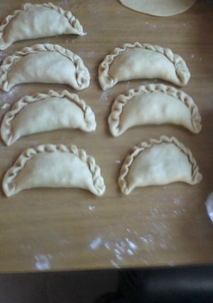 Una foto de Empanadas rellena de mondongo