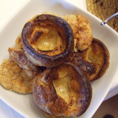 Yorkshire pudding Receta de Cuqui Bastida- Cookpad