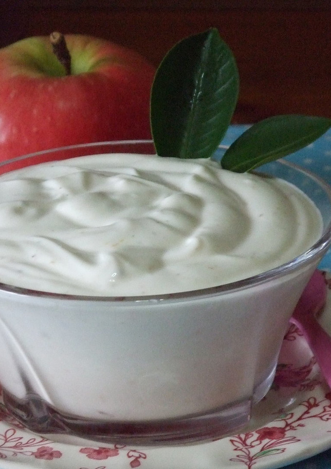 Una foto de Salsa dulce al aroma de manzana y naranja
