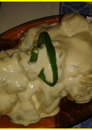 Una foto de Patatas con queso filadelfia y mayonesa de ajo