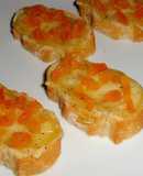 Tostas gratinadas de queso Torta del Casar