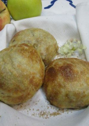 Una foto de Pastelitos de manzanas a la canela