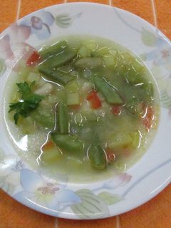 Una foto de Sopa de legumbres y judías