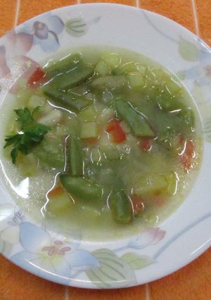 Una foto de Sopa de legumbres y judías