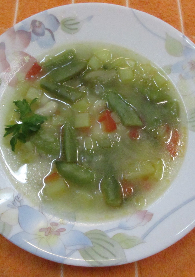 Una foto de Sopa de legumbres y judías