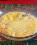 Crema de sopa de pollo con maiz
