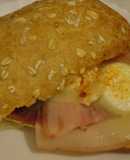 Chapatita de queso de cabra con lacón