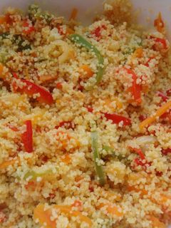 Una foto de Cous cous con verduras