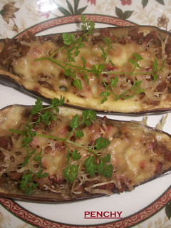 Una foto de Berenjenas rellenas con longaniza roja murciana