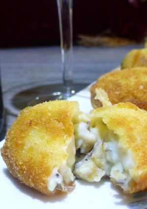 Una foto de Croquetas de boletus