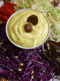 Una foto de Ensalada de repollos con salsa especial de lactonesa