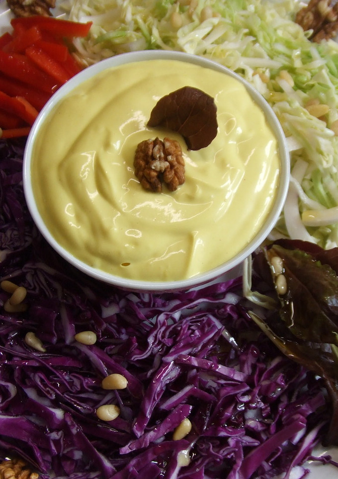 Una foto de Ensalada de repollos con salsa especial de lactonesa