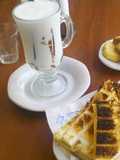 Merienda Argentina / Submarino Con Un Tostado De Jamón Y Queso