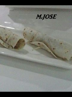 Una foto de Burritos rellenos de pollo