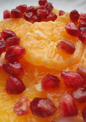 Una foto de Naranjas con granada
