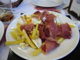 Huevos estrellados con jamón