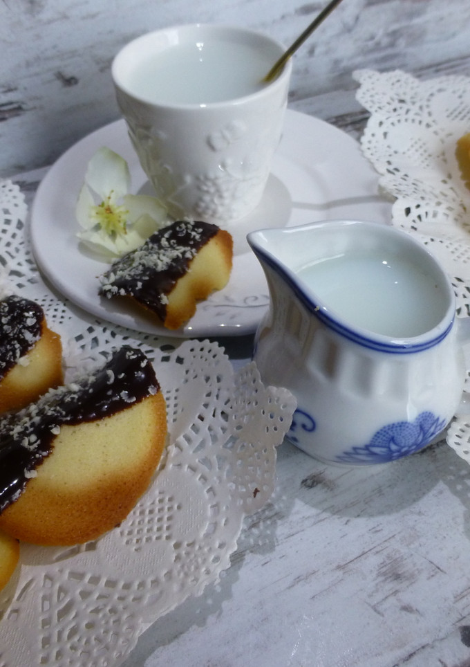 Una foto de Pastas de té con chocolate