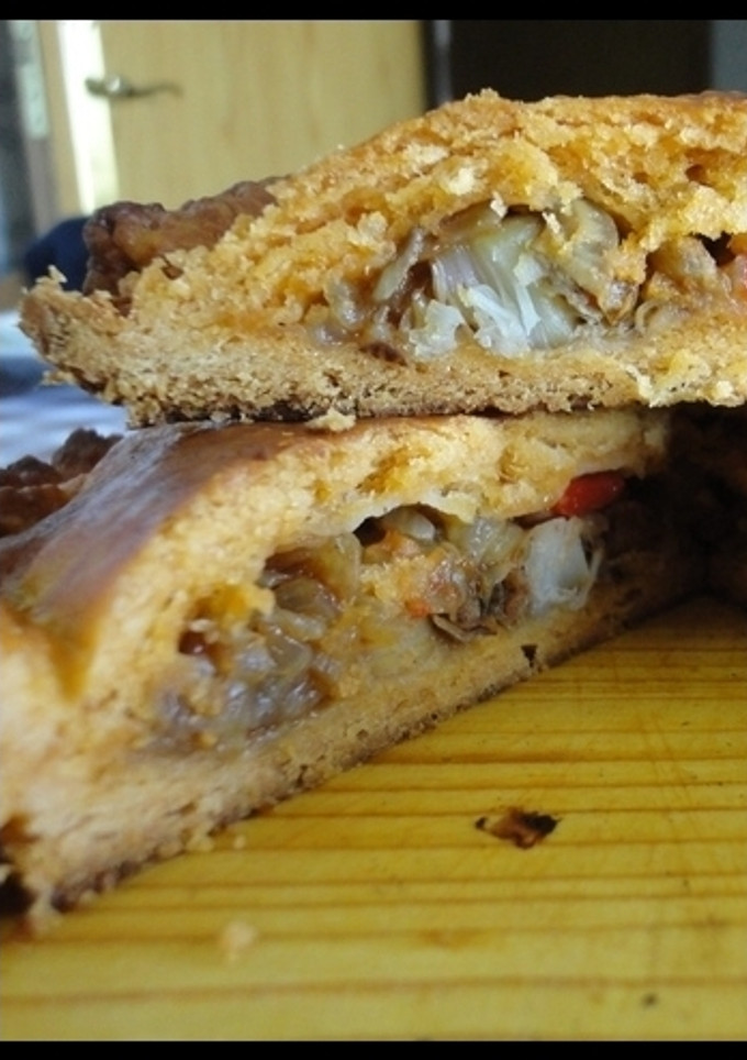 Una foto de Empanada gallega de zamburiñas