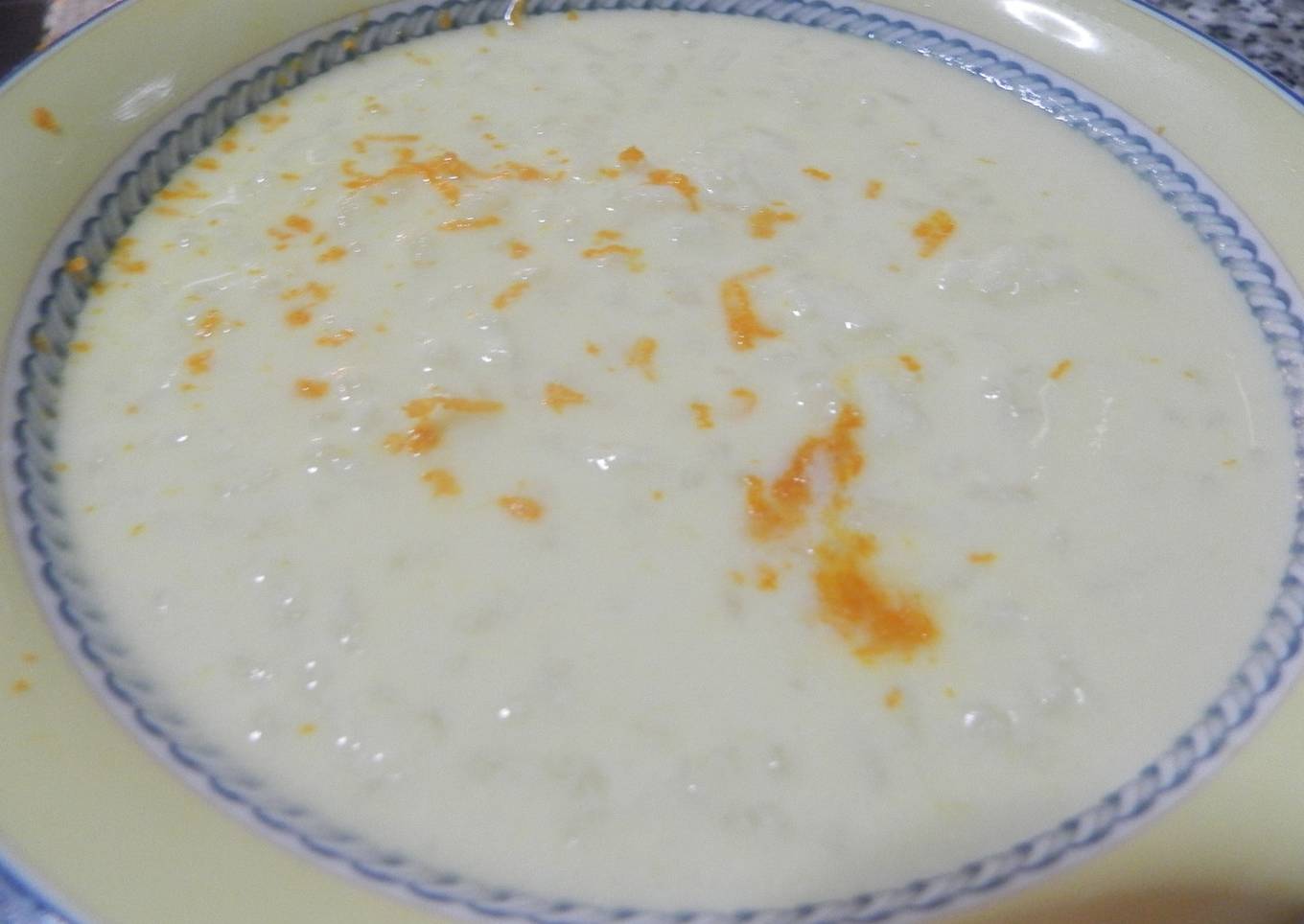 Arroz con leche y naranja