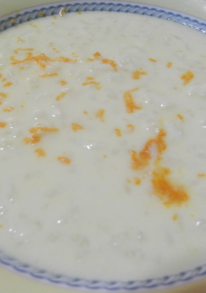 Una foto de Arroz con leche y naranja