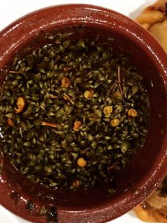 Una foto de Salsa Chimichurri argentina