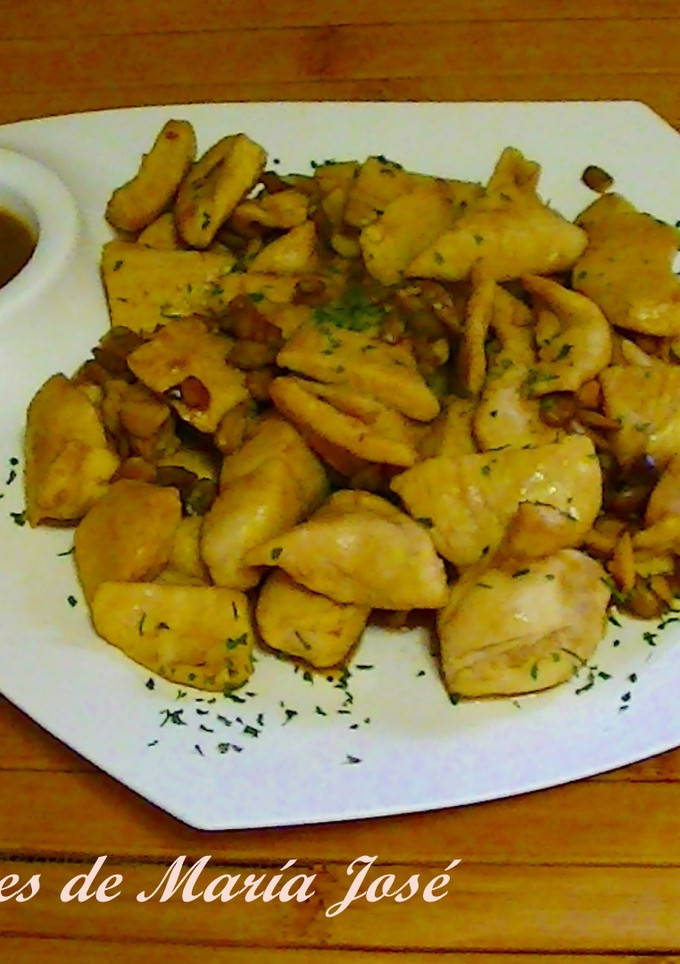 Una foto de Pechuga de pollo al café