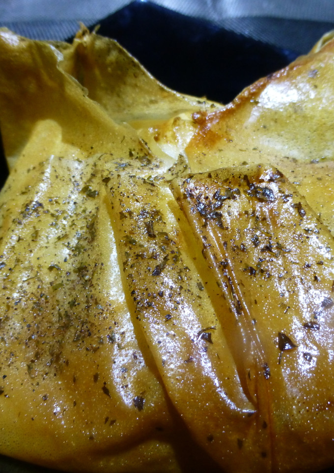 Una foto de Pastel de pollo con especias