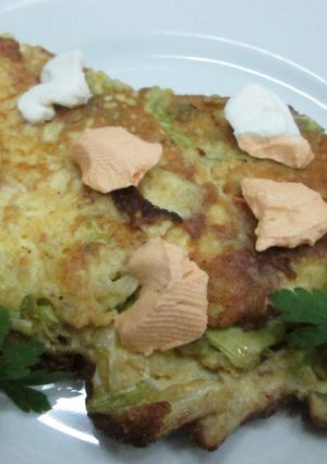 Una foto de Omelette con endibias y quesos crema