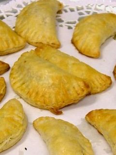 Una foto de Empanadas de leche