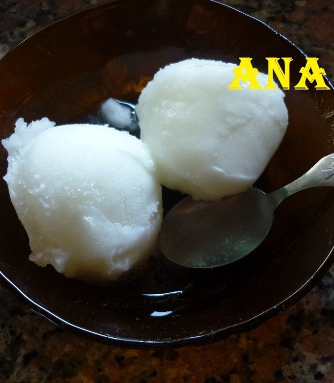 Una foto de Helado de limón al agua