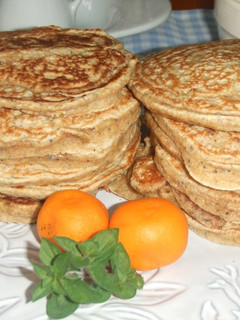 Una foto de Tortitas de quinoa con semillas de amapola