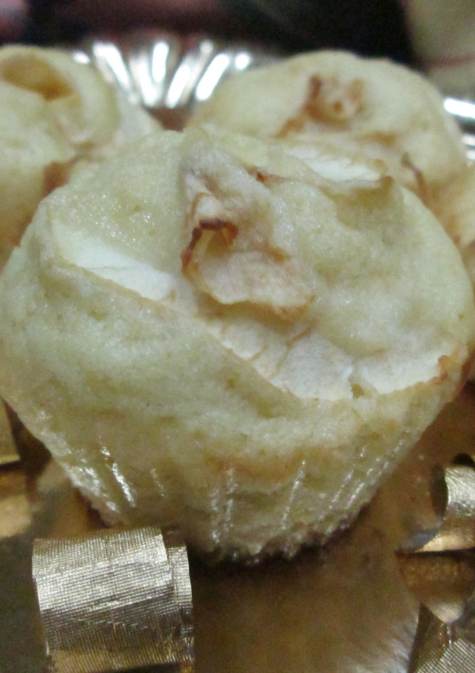 Una foto de Muffin con rosa de manzana azucarada