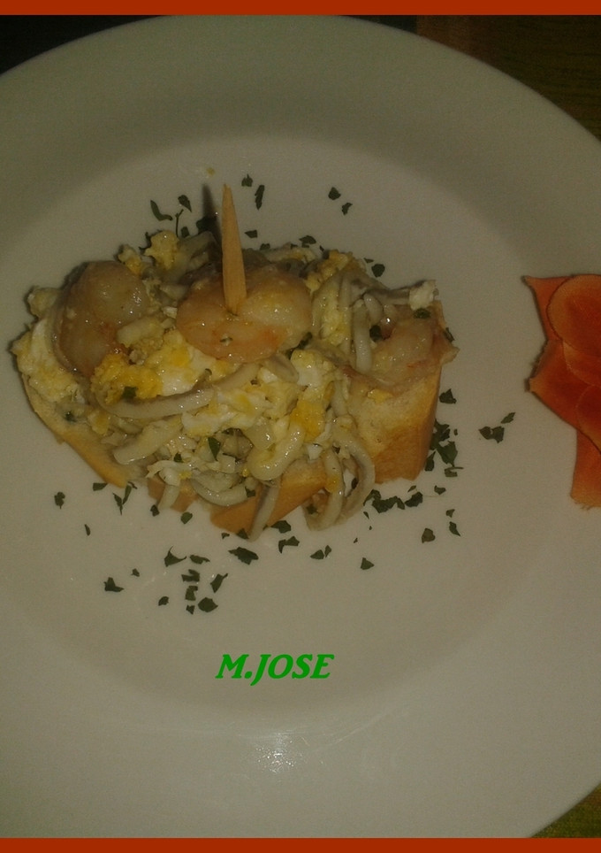 Una foto de Montadito de gulas