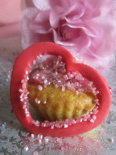 Una foto de Cupcake en corazón de fondant