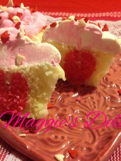 Una foto de Cupcakes con corazón