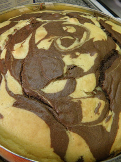 Una foto de Torta marmolada casera