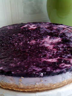 Una foto de Tarta de yogur y arándanos