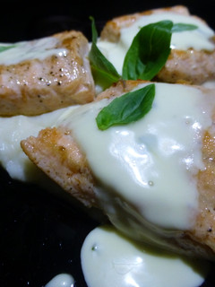 Una foto de Salmón con puré de patata y mayonesa