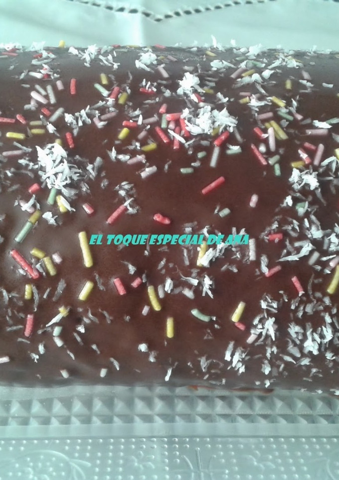 Una foto de Brazo de gitano con nata con cobertura de chocolate