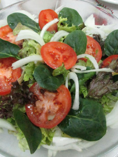Una foto de Ensalada fresca sin aceite
